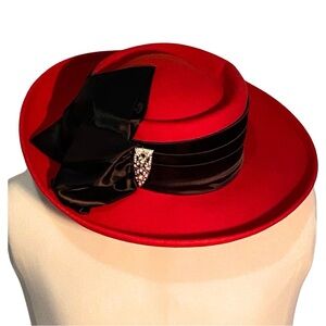 Vintage 1980s Red and Black Women's Hat